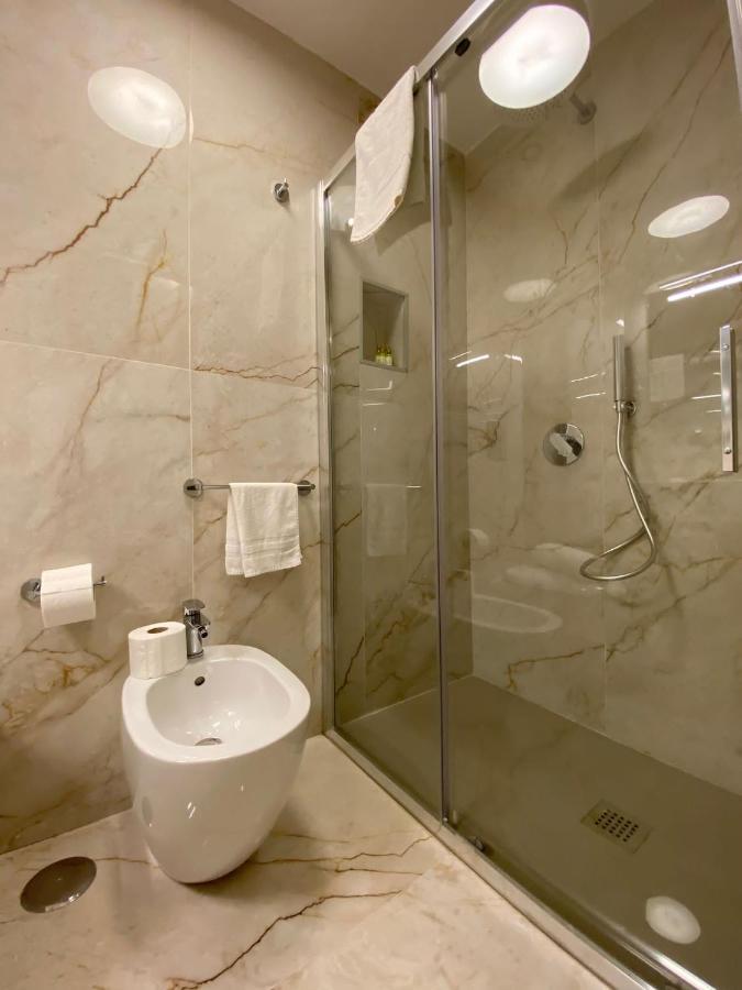 Paura Suite Apartment Наполи Екстериор снимка