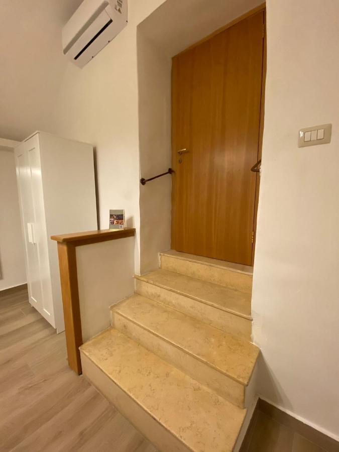 Paura Suite Apartment Наполи Екстериор снимка
