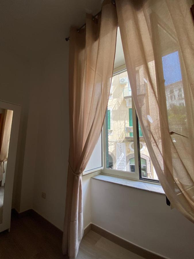 Paura Suite Apartment Наполи Екстериор снимка