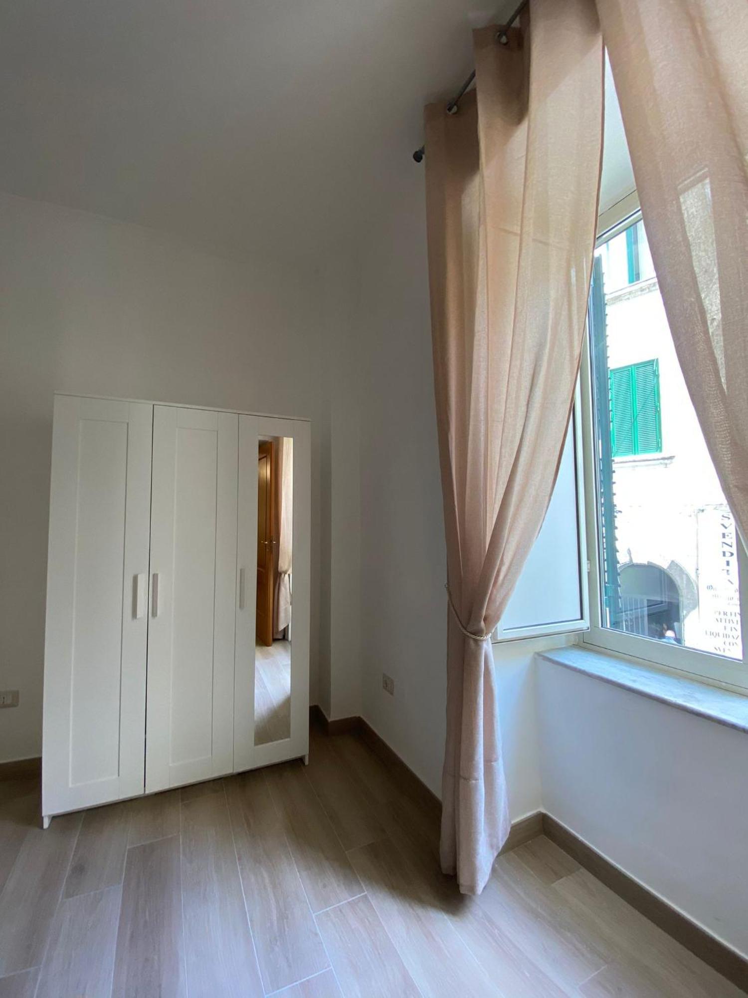 Paura Suite Apartment Наполи Екстериор снимка